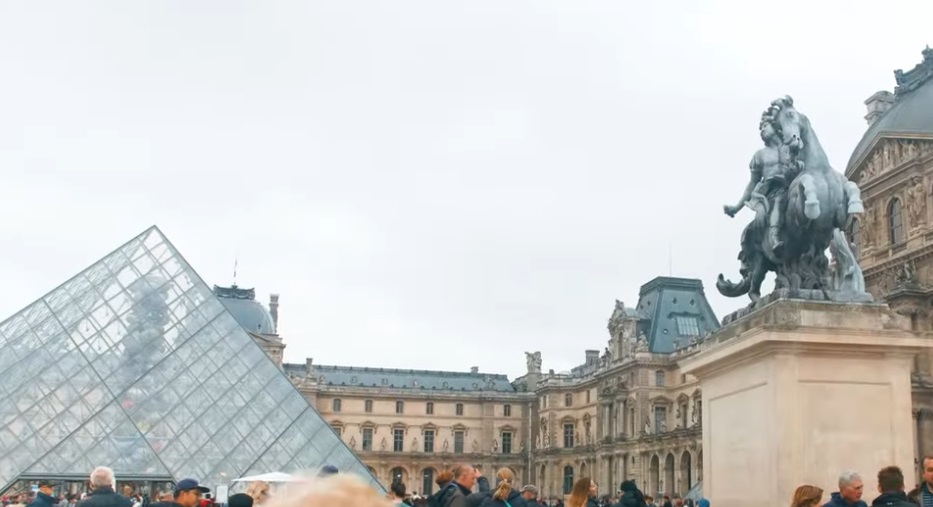 Louvre Museum Paris
